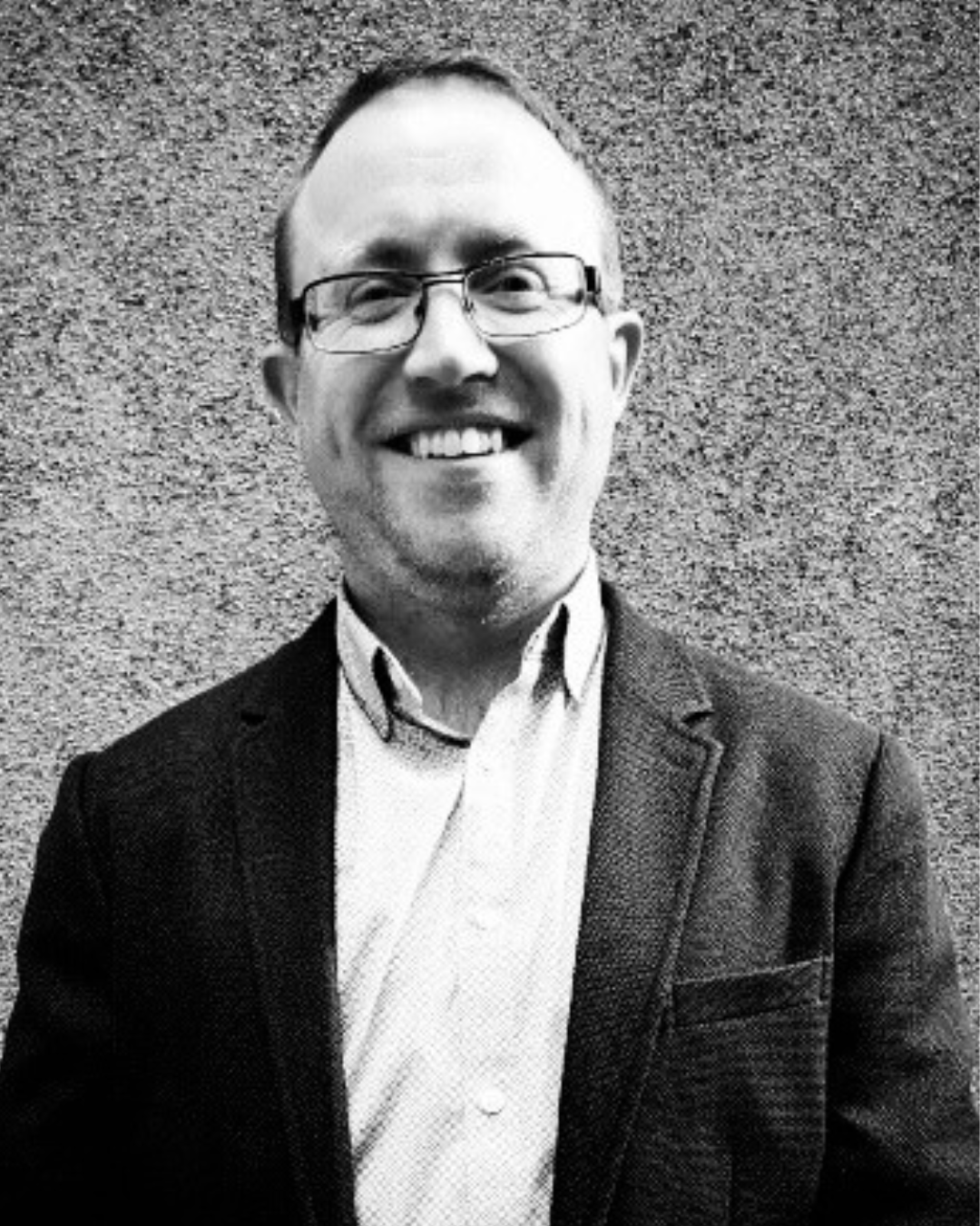 Dr. Finnian O'Cionnaith 